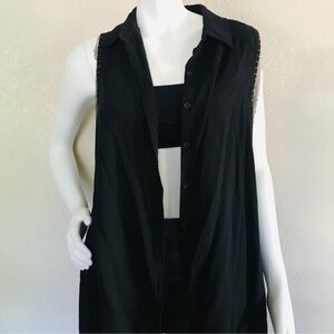 Forever 21+ Black Blouse Silver Chain for Sleeves XL Excellent Condition Chest 4